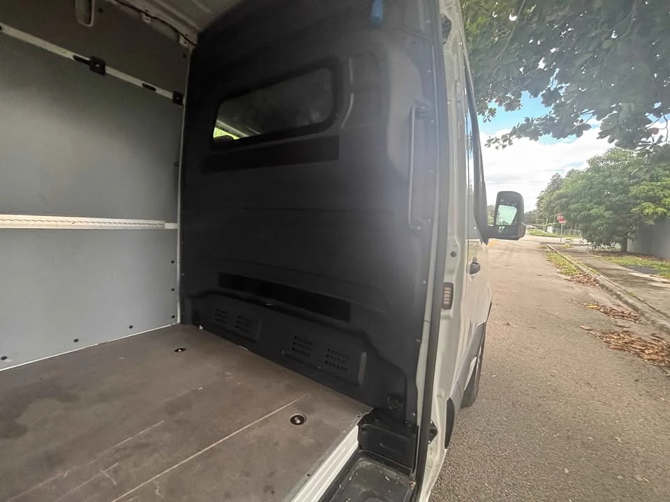 2022 Mercedes-Benz VS30 Sprinter - Image 12 of 17