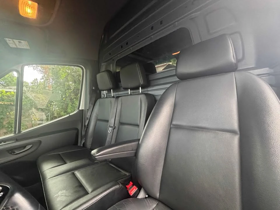 2022 Mercedes-Benz VS30 Sprinter - Image 15 of 17