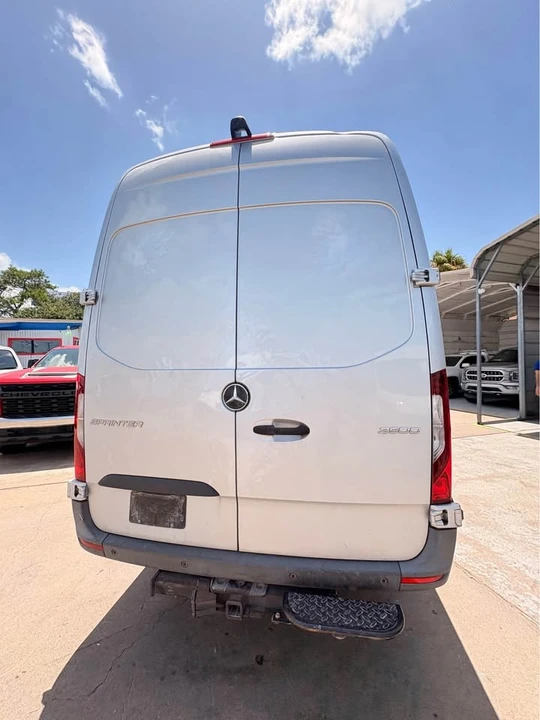 2022 Mercedes-Benz VS30 Sprinter - Image 5 of 13