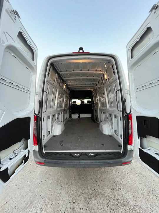 2022 Mercedes-Benz VS30 Sprinter - Image 10 of 20