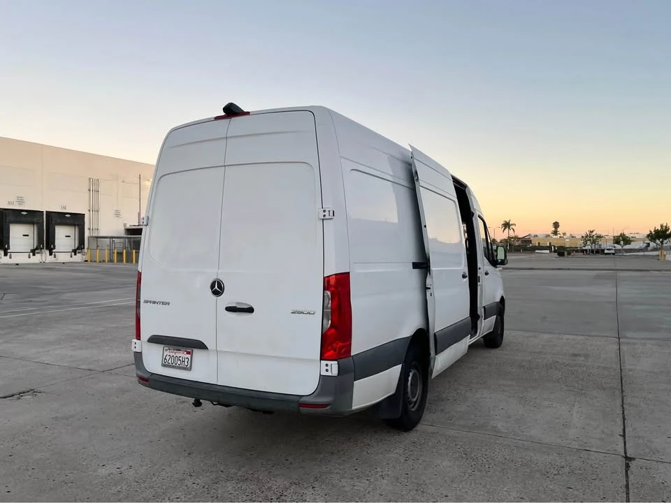 2022 Mercedes-Benz VS30 Sprinter - Image 14 of 20