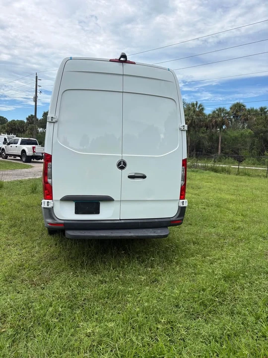 2022 Mercedes-Benz VS30 Sprinter - Image 5 of 16