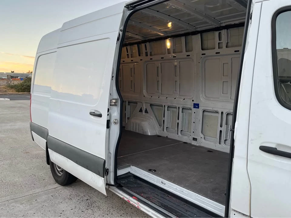 2022 Mercedes-Benz VS30 Sprinter - Image 13 of 20
