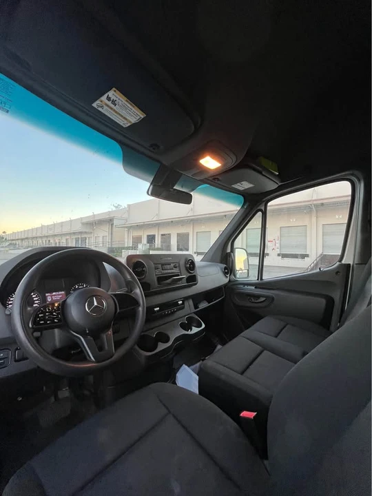 2022 Mercedes-Benz VS30 Sprinter - Image 8 of 20