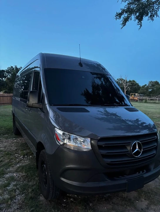 2022 Mercedes-Benz VS30 Sprinter - Image 2 of 5
