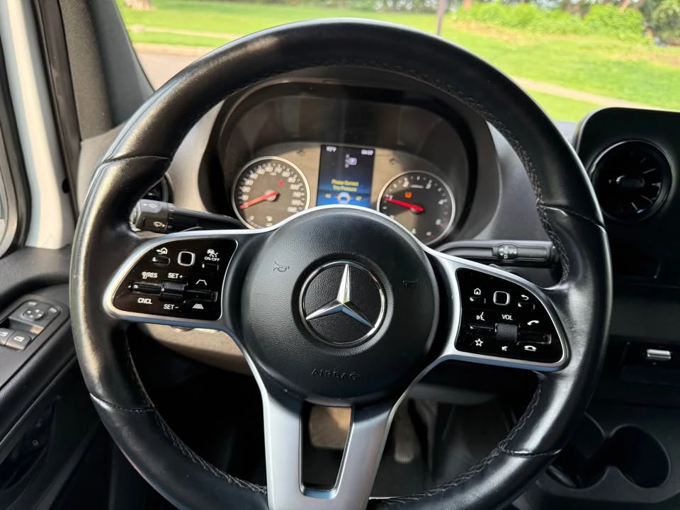2022 Mercedes-Benz VS30 Sprinter - Image 13 of 20