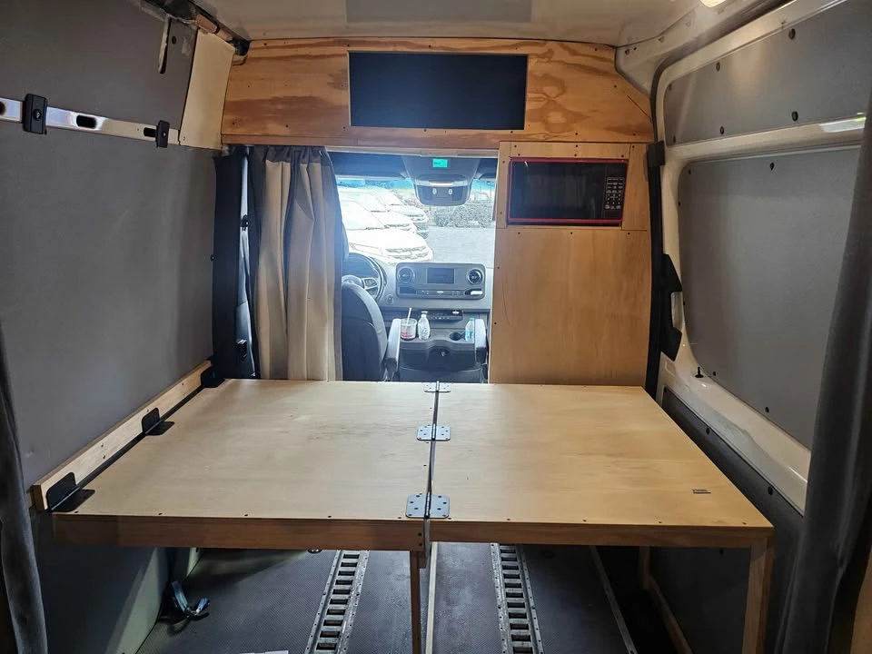 2022 Mercedes-Benz VS30 Sprinter - Image 14 of 15