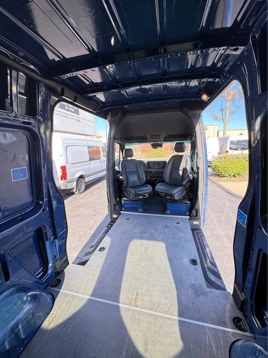 2022 Mercedes-Benz VS30 Sprinter - Image 18 of 20