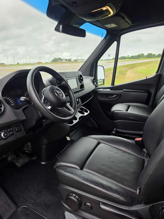 2022 Mercedes-Benz VS30 Sprinter - Image 7 of 14