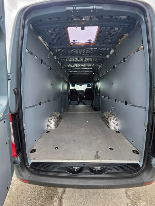 2022 Mercedes-Benz VS30 Sprinter - Image 11 of 14