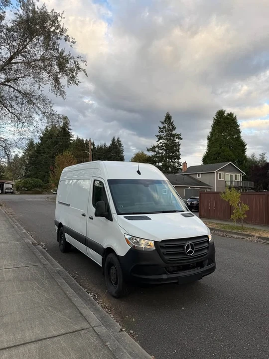 2022 Mercedes-Benz VS30 Sprinter - Image 8 of 9