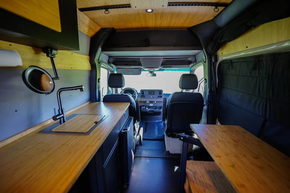 2022 Mercedes-Benz VS30 Sprinter - Image 4 of 20