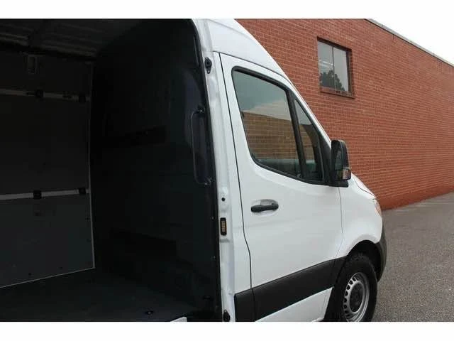 2022 Mercedes-Benz VS30 Sprinter - Image 16 of 20