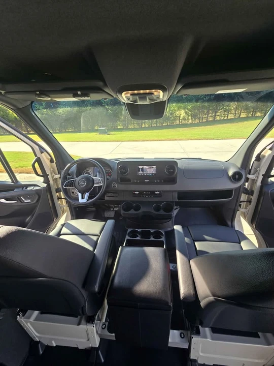 2022 Mercedes-Benz VS30 Sprinter - Image 14 of 19