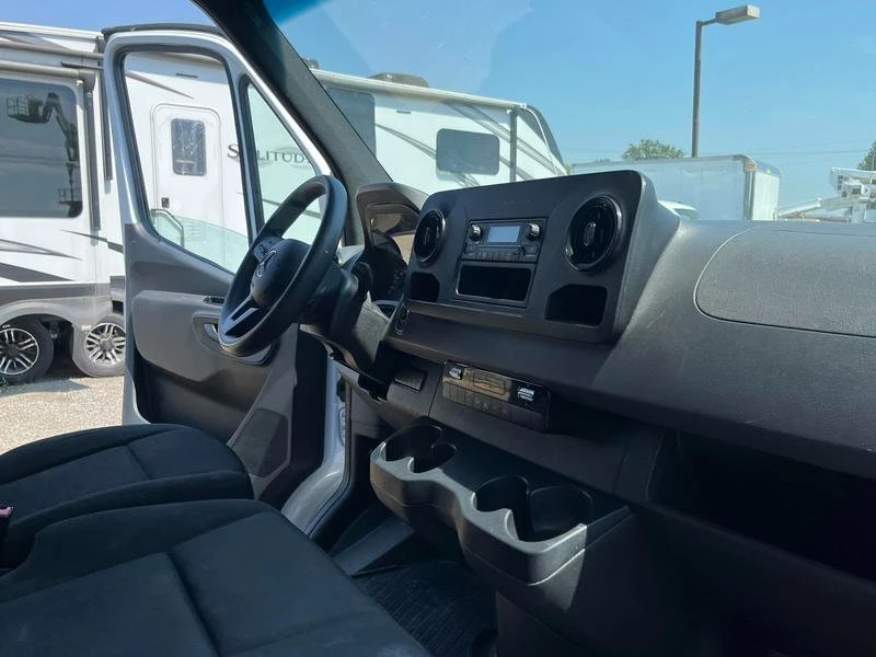 2022 Mercedes-Benz VS30 Sprinter - Image 12 of 20