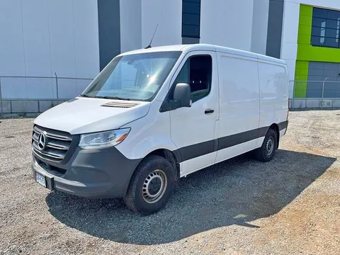 2022 Mercedes-Benz Sprinter 2500 Cargo Van