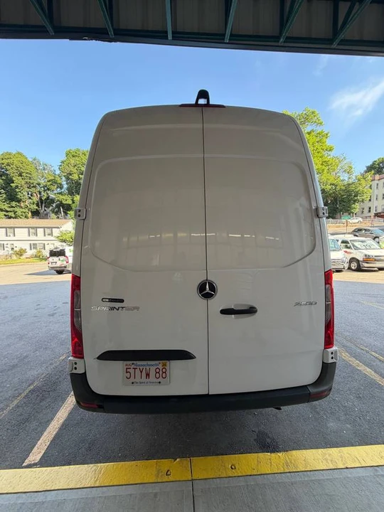 2022 Mercedes-Benz VS30 Sprinter - Image 3 of 16