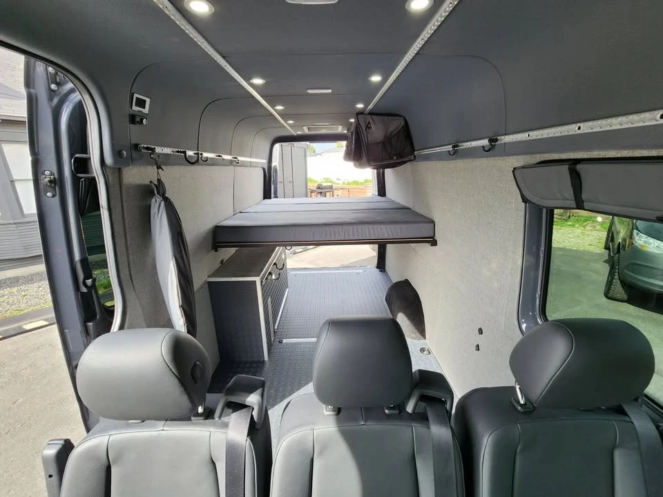 2022 Mercedes-Benz VS30 Sprinter - Image 2 of 10