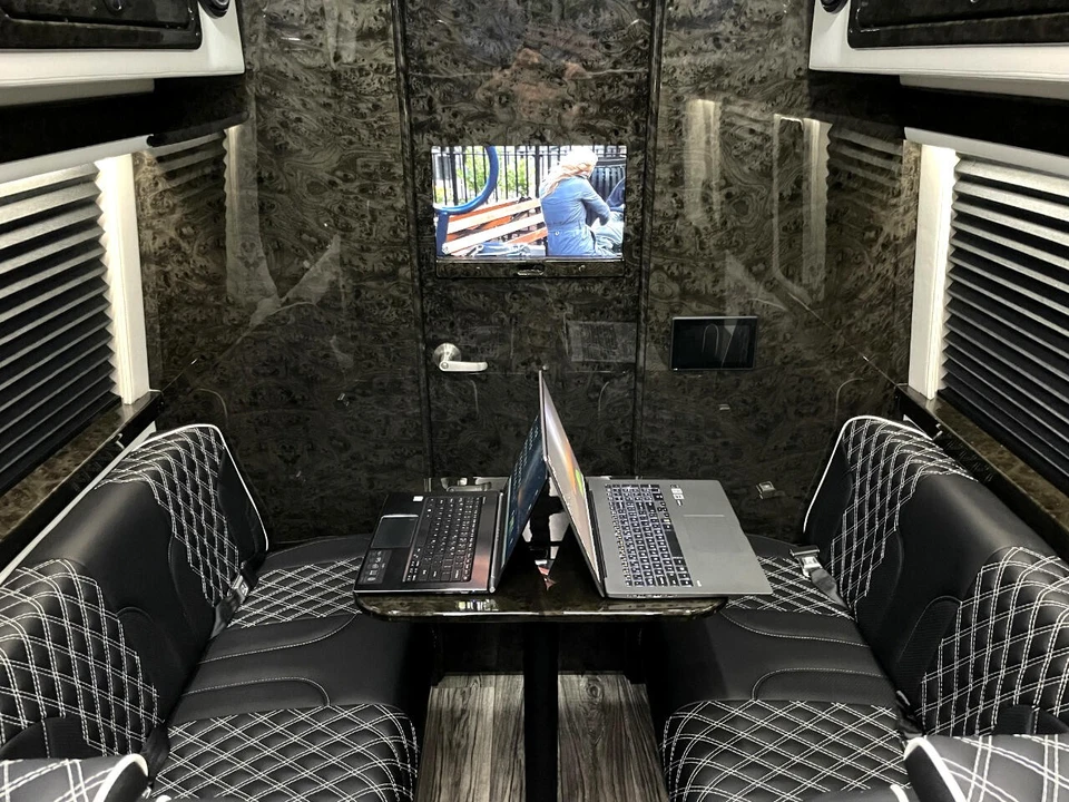 2022 Mercedes-Benz VS30 Sprinter - Image 18 of 21