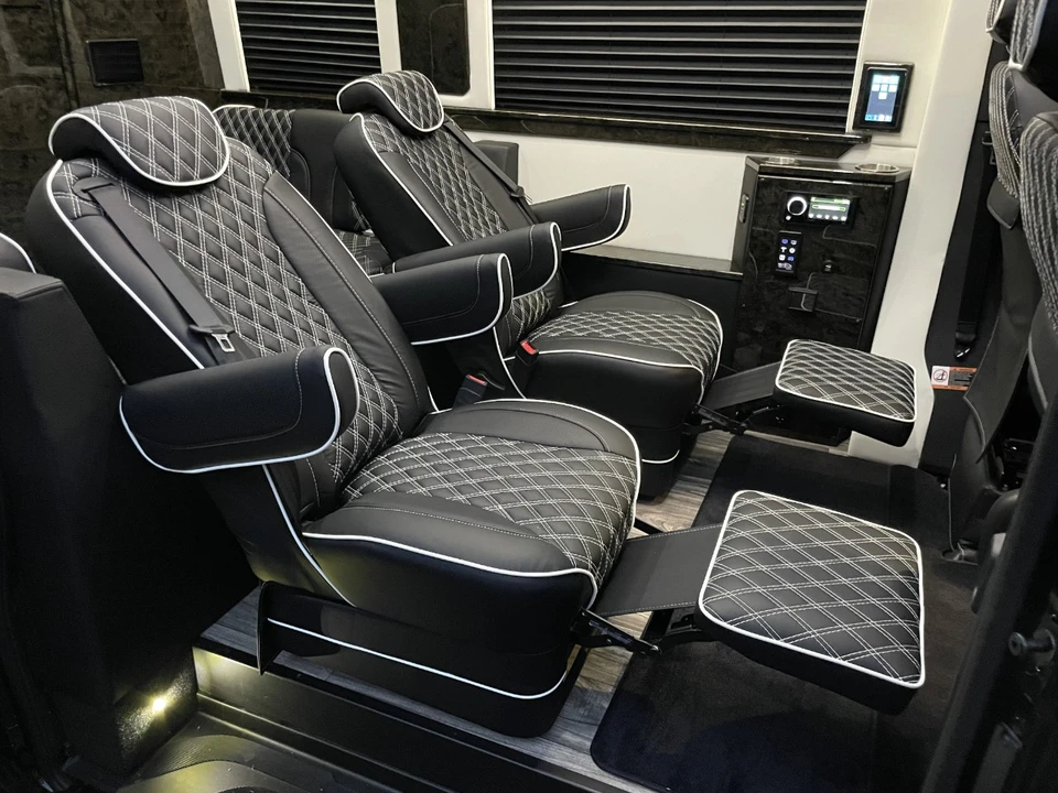 2022 Mercedes-Benz VS30 Sprinter - Image 3 of 12