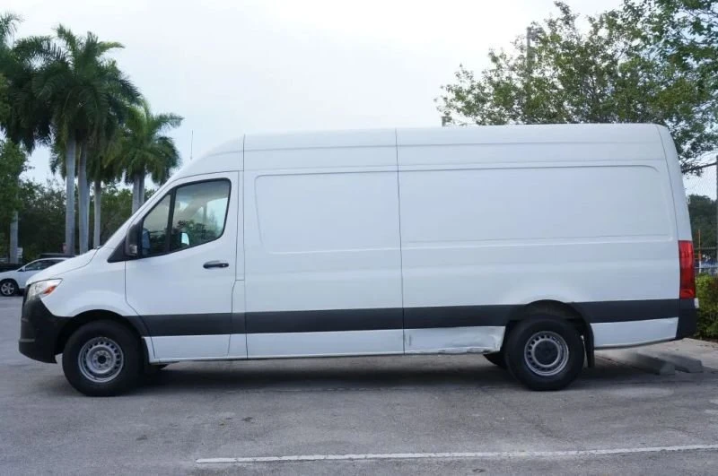 2022 Mercedes-Benz VS30 Sprinter - Image 4 of 20