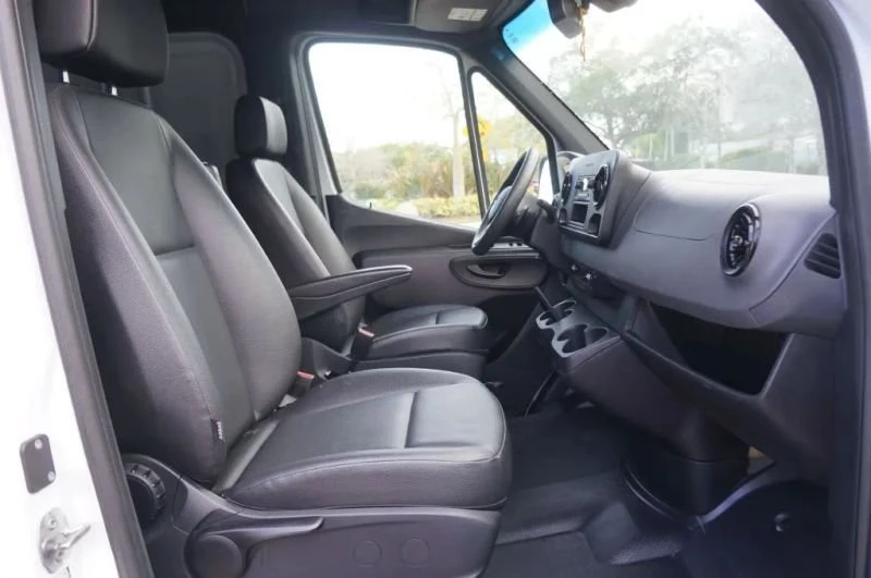 2022 Mercedes-Benz VS30 Sprinter - Image 16 of 20