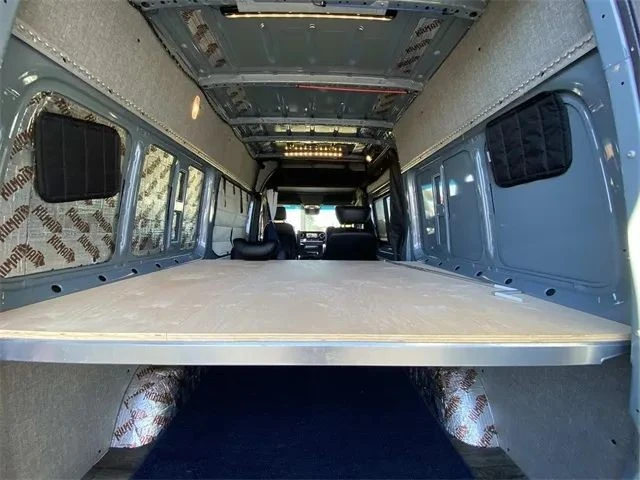 2022 Mercedes-Benz VS30 Sprinter - Image 11 of 20