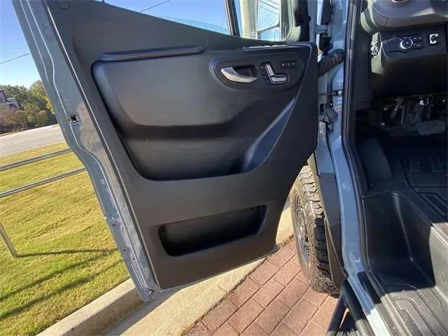 2022 Mercedes-Benz VS30 Sprinter - Image 13 of 20