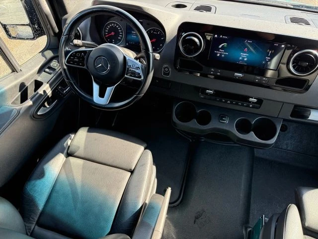 2022 Mercedes-Benz VS30 Sprinter - Image 10 of 20