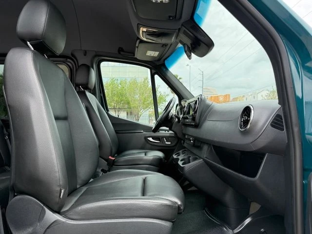 2022 Mercedes-Benz VS30 Sprinter - Image 13 of 21