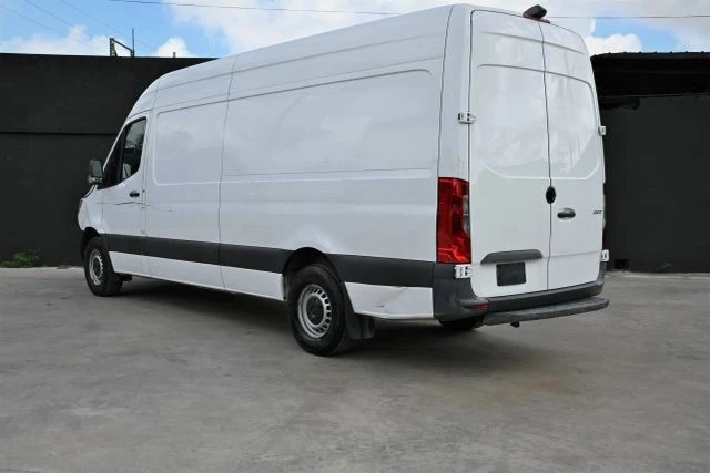 2022 Mercedes-Benz VS30 Sprinter - Image 3 of 20