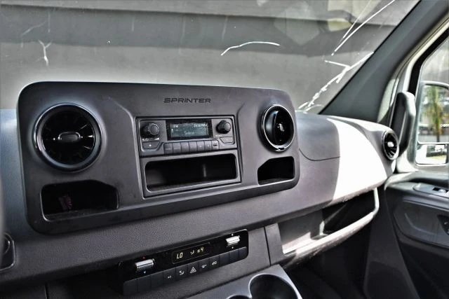 2022 Mercedes-Benz VS30 Sprinter - Image 14 of 20