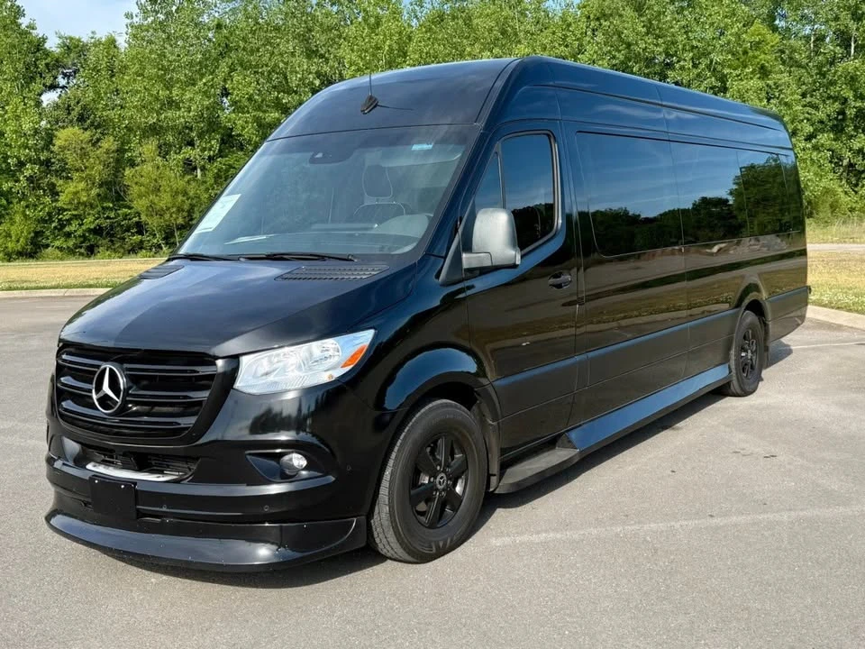 2022 Mercedes-Benz VS30 Sprinter - Image 2 of 20
