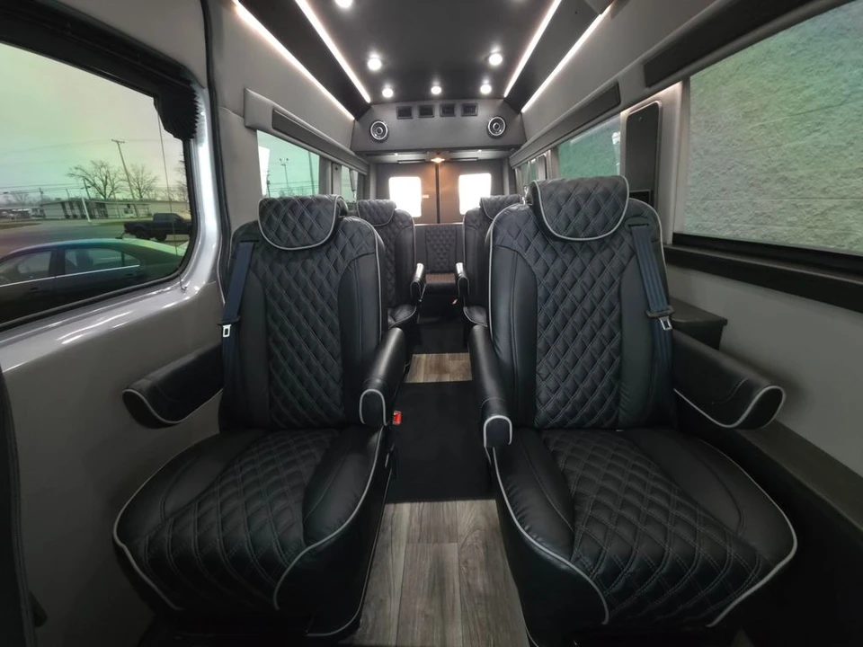 2022 Mercedes-Benz VS30 Sprinter - Image 3 of 21