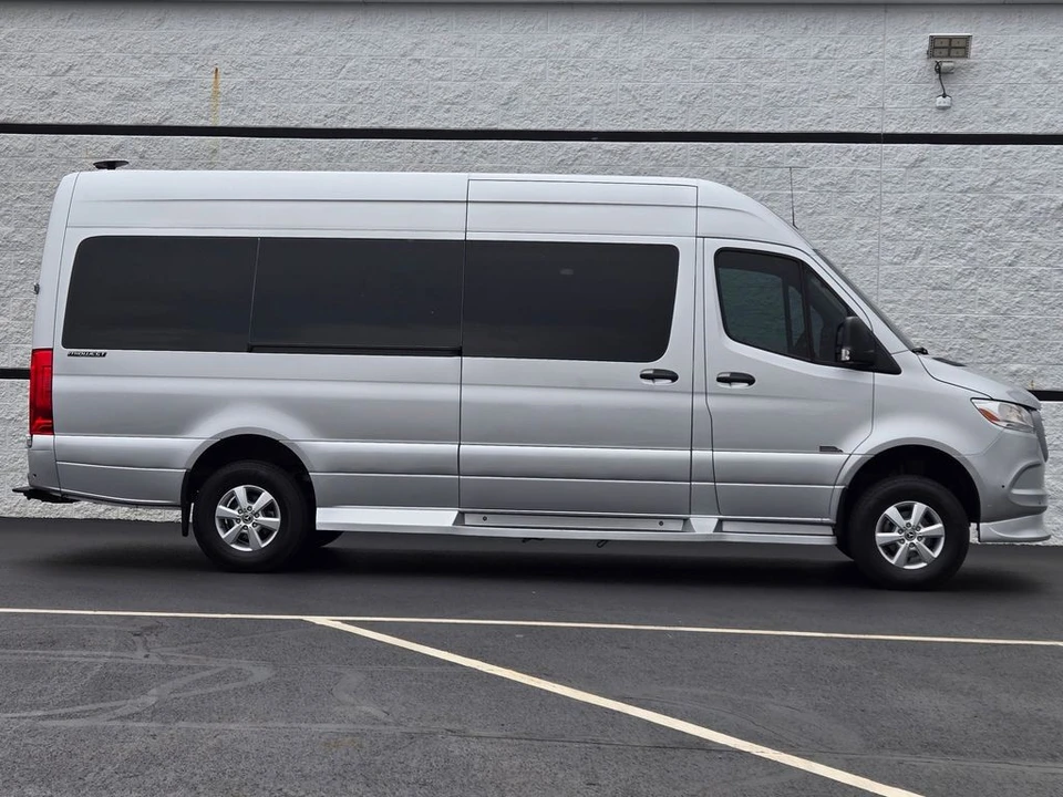 2022 Mercedes-Benz VS30 Sprinter - Image 11 of 21