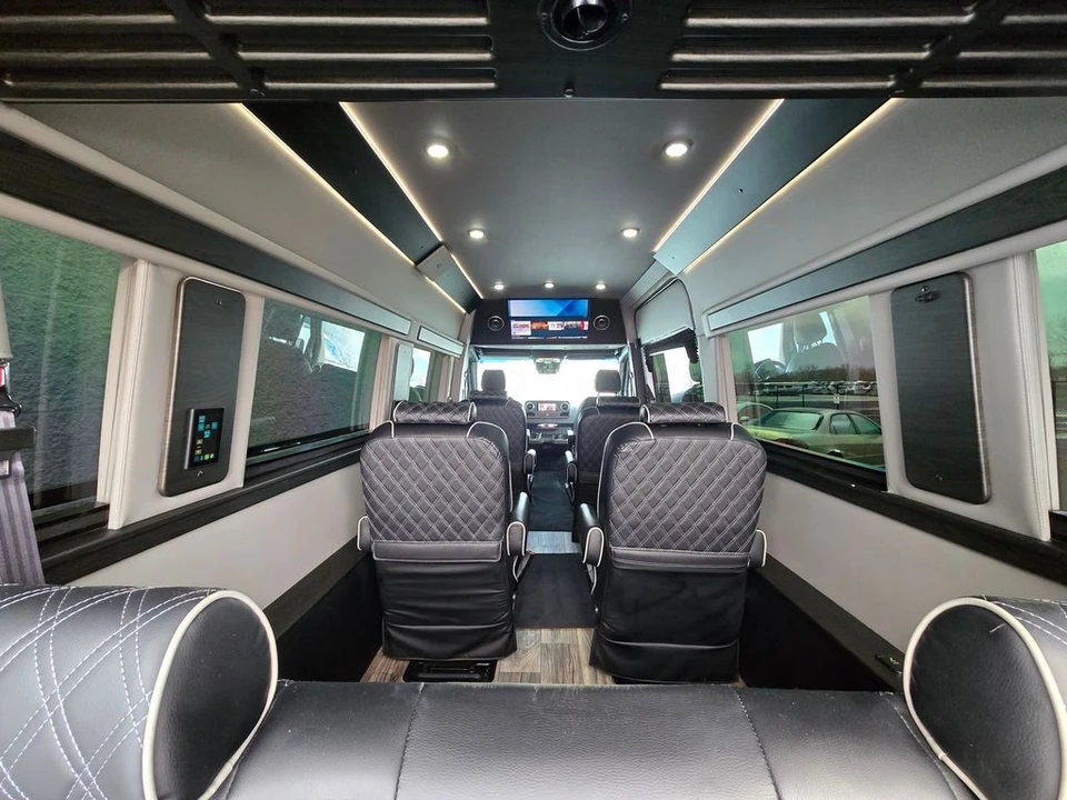 2022 Mercedes-Benz VS30 Sprinter - Image 4 of 21