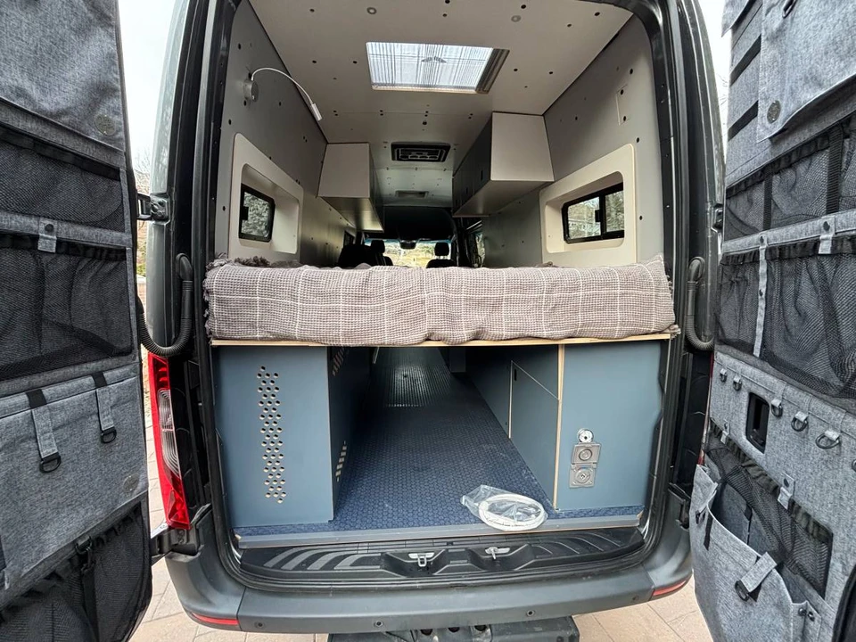 2022 Mercedes-Benz VS30 Sprinter - Image 18 of 24