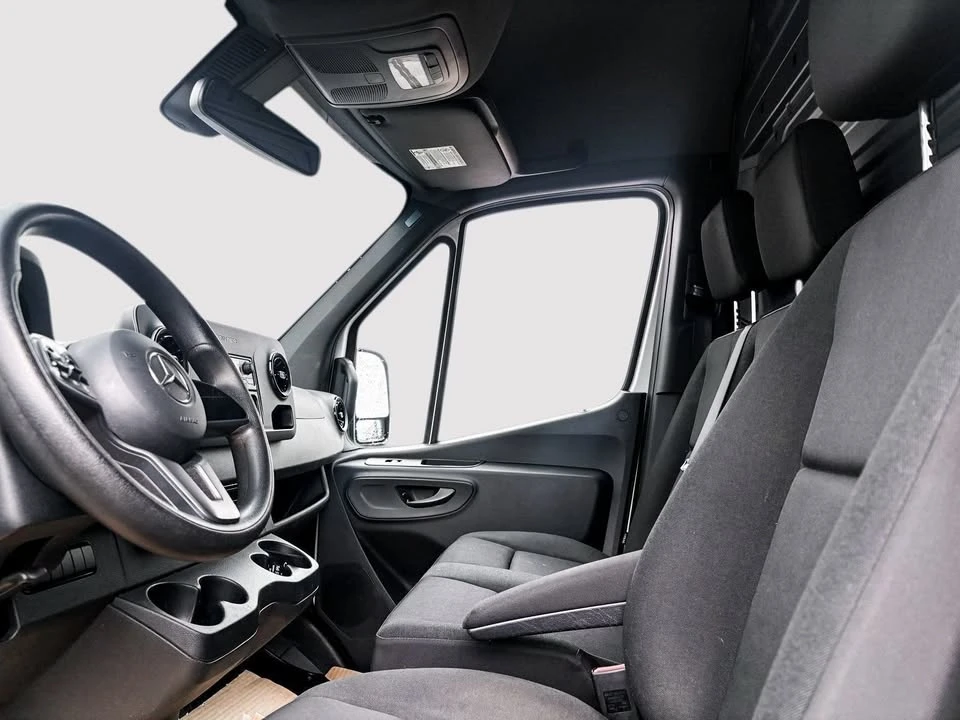 2022 Mercedes-Benz VS30 Sprinter - Image 10 of 11