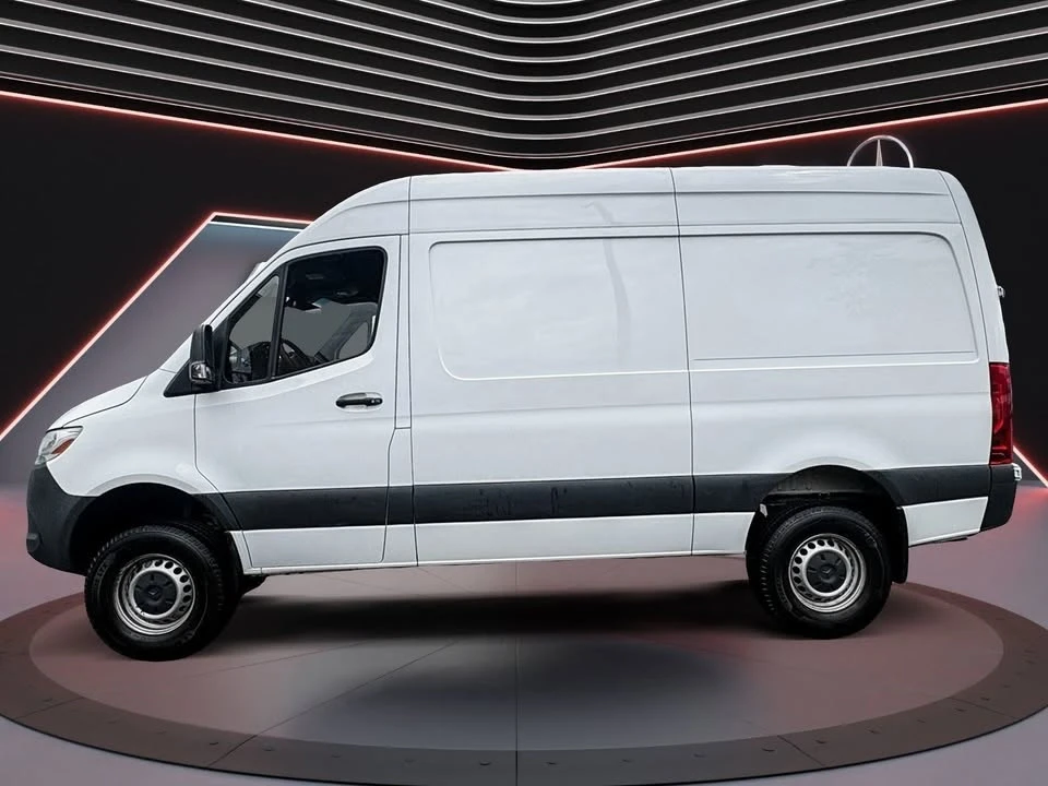 2022 Mercedes-Benz VS30 Sprinter - Image 3 of 11