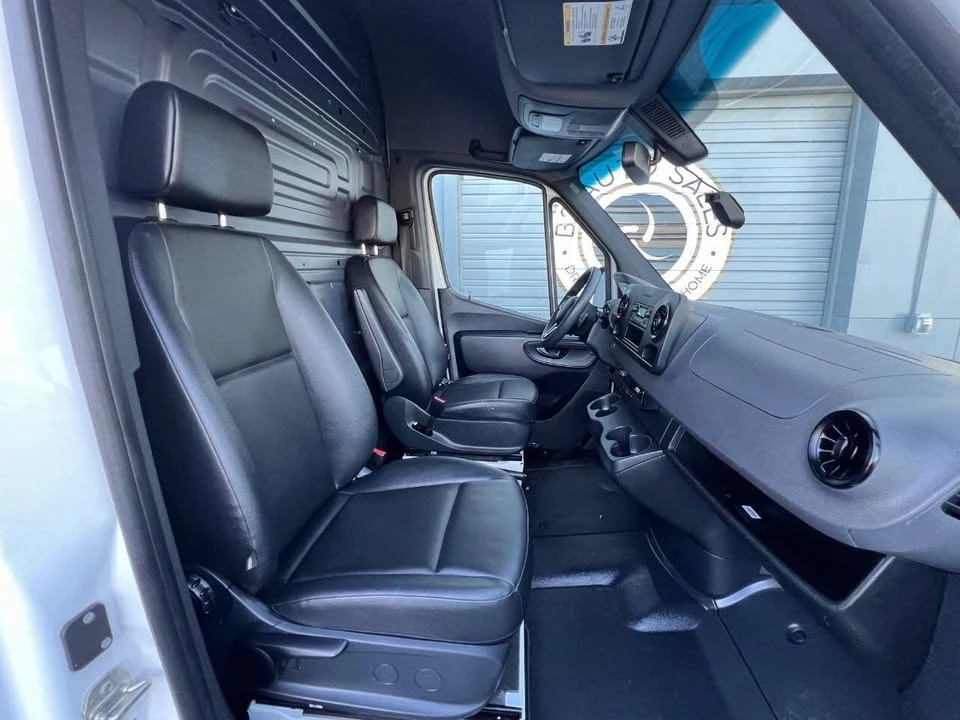 2022 Mercedes-Benz VS30 Sprinter - Image 15 of 20