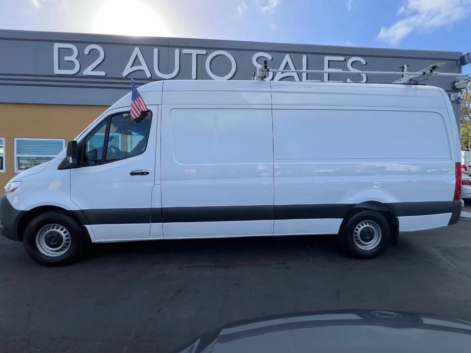 2022 Mercedes-Benz VS30 Sprinter - Image 3 of 20