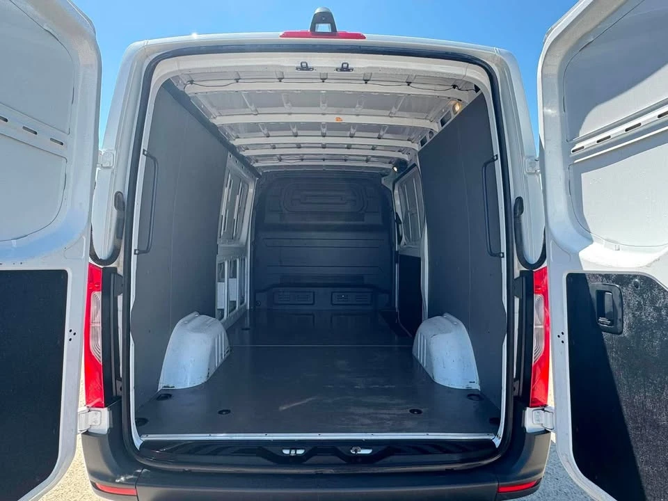 2022 Mercedes-Benz VS30 Sprinter - Image 5 of 18