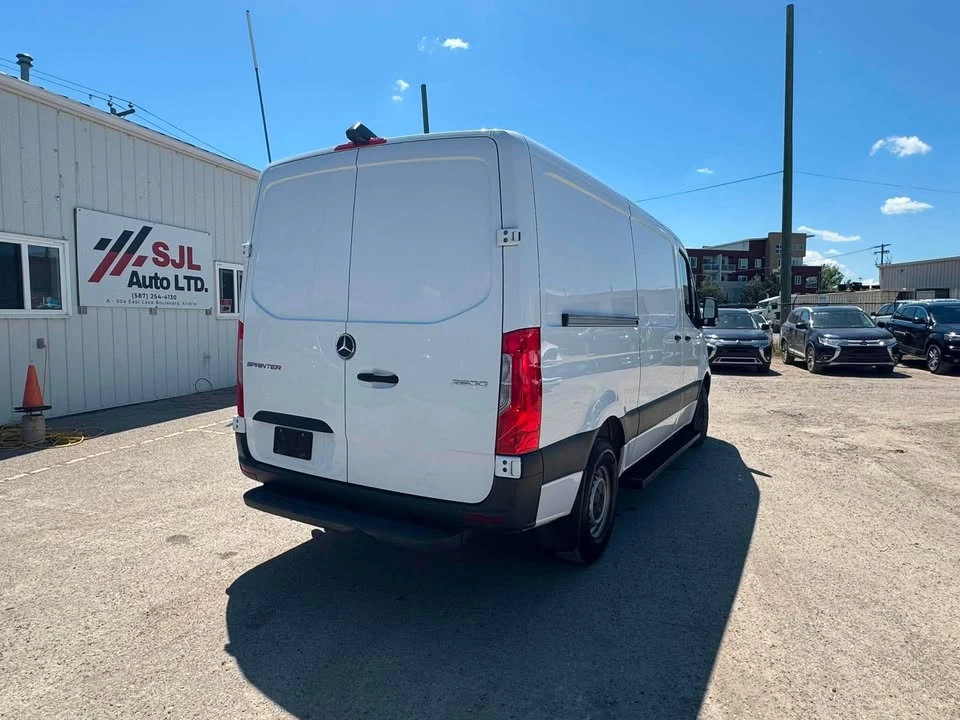 2022 Mercedes-Benz VS30 Sprinter - Image 3 of 18