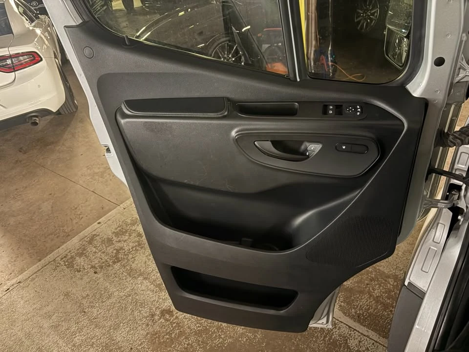 2022 Mercedes-Benz VS30 Sprinter - Image 16 of 18