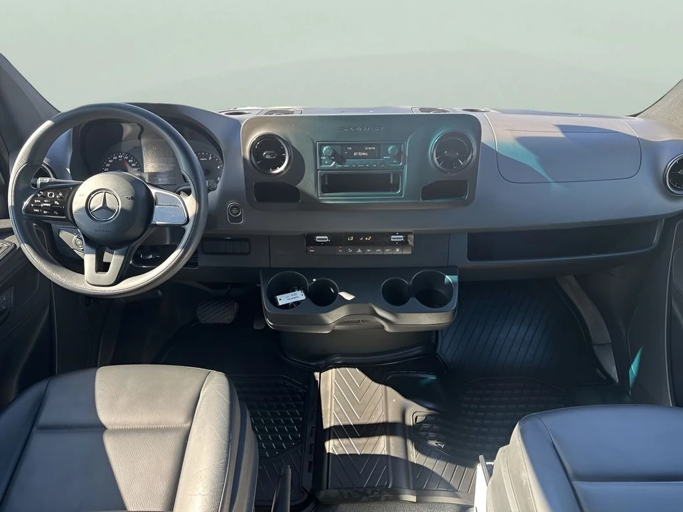 2022 Mercedes-Benz VS30 Sprinter - Image 11 of 21