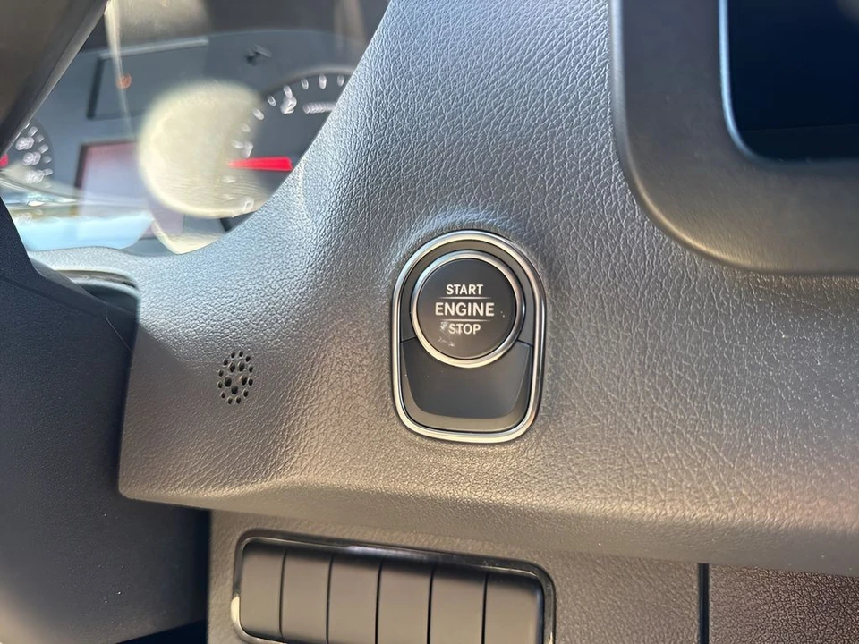 2022 Mercedes-Benz VS30 Sprinter - Image 18 of 21