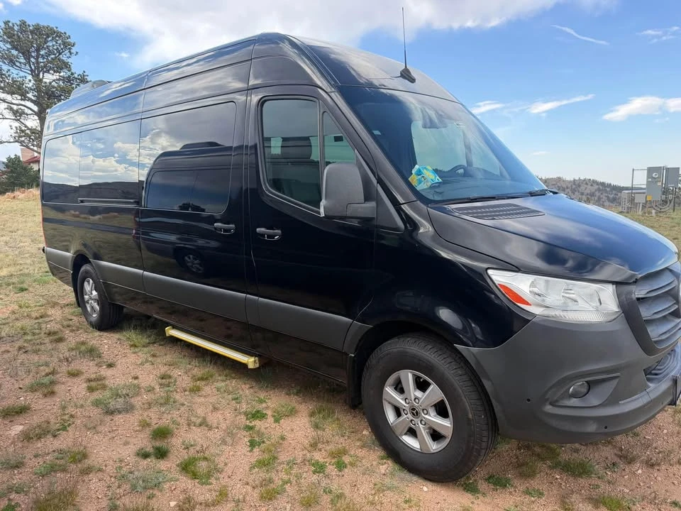 2022 Mercedes-Benz VS30 Sprinter - Image 2 of 9