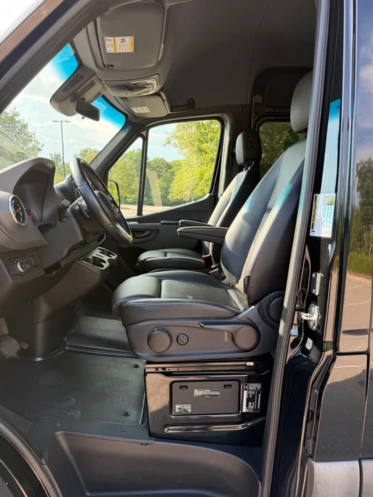 2022 Mercedes-Benz VS30 Sprinter - Image 10 of 20