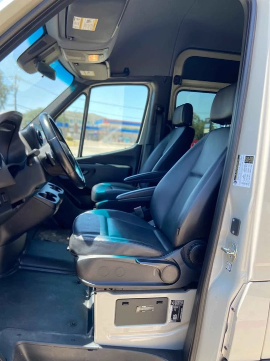 2022 Mercedes-Benz VS30 Sprinter - Image 9 of 14