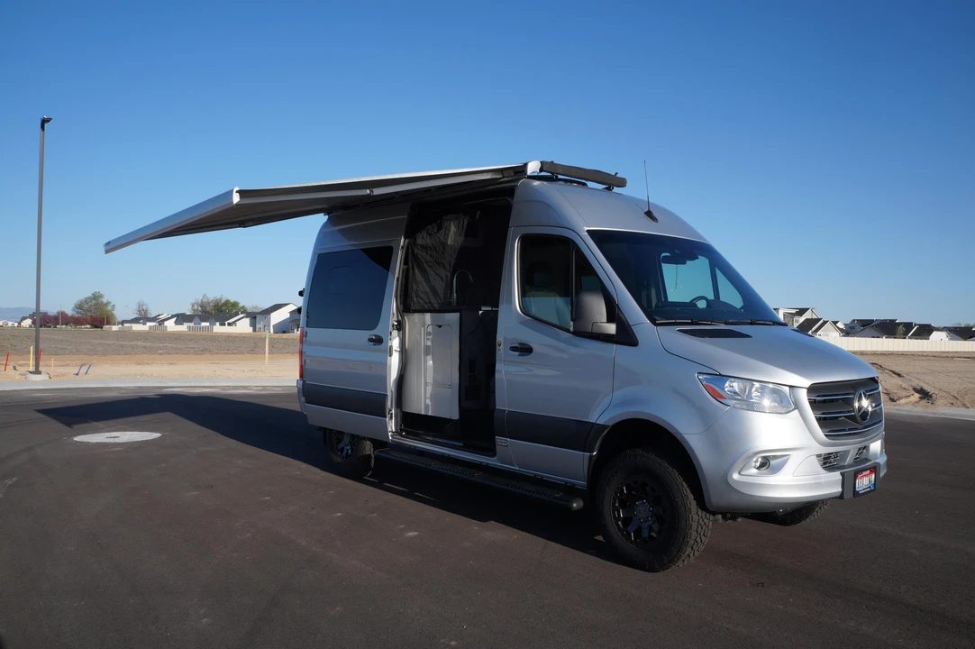 2022 Mercedes-Benz VS30 Sprinter - Image 10 of 27